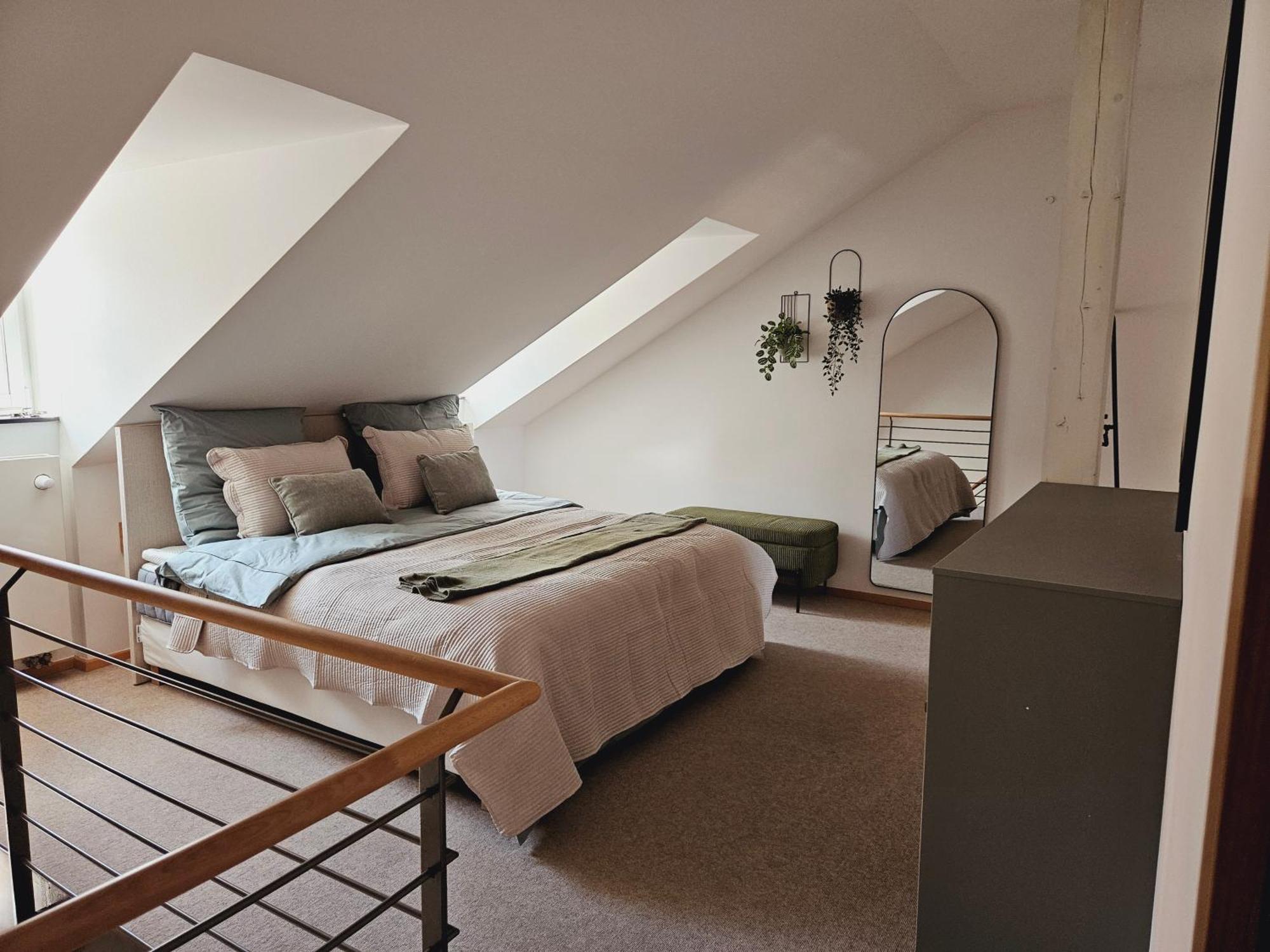 Elegantes Loft Mit 2 Etagen Im Koenigsviertel * Dresden